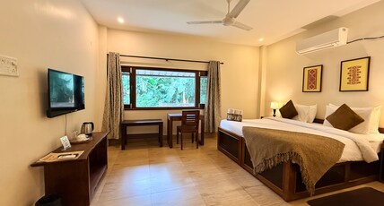 The Manor Villa Stays | Brahmaputra View Room Type - Kolong- A unit of Manor