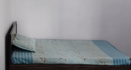 Hotel royal palace Room Type - Bedroom3