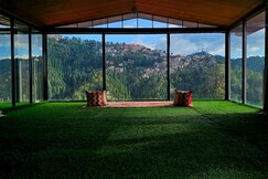 Cozy Woods BNB (3.5 KM from Mall Road)