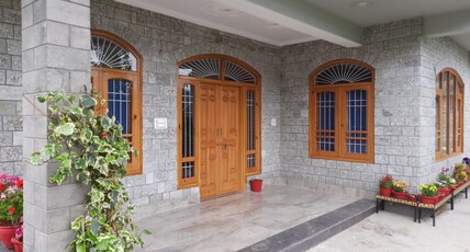 Bhagsu Home Stay | Valley-view Rooms Room Type - STANDARD ROOM