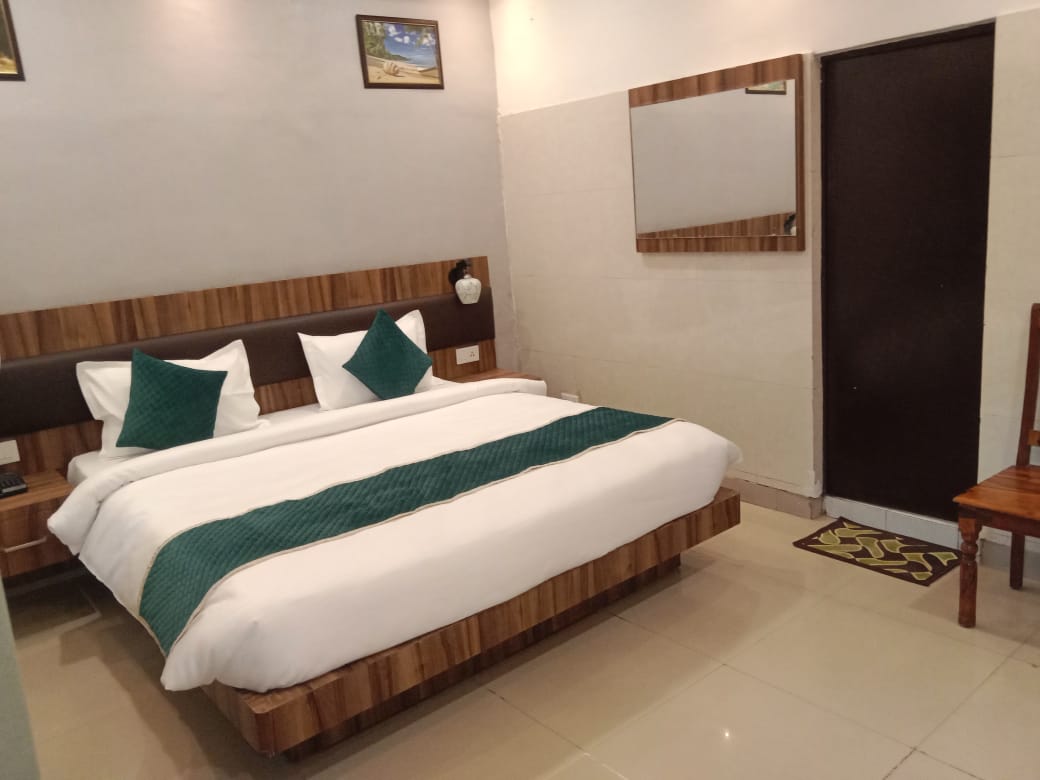 Hotel Regent Inn Lucknow - Tap to explore photos