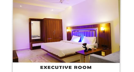 Hotel Signature Inn Room Type - Executive room Hotel Signature Inn Room Type - Executive room