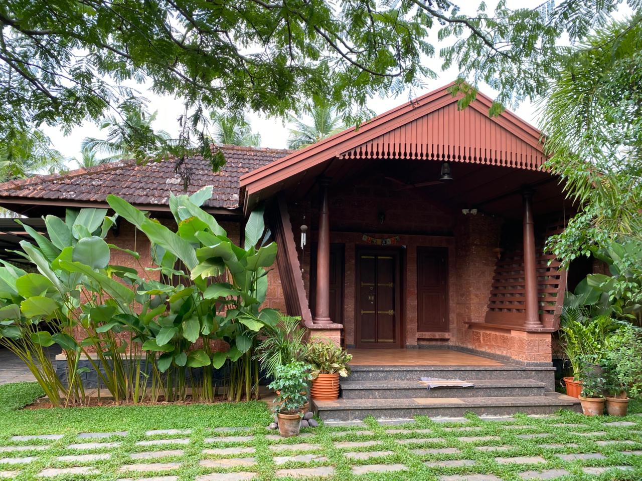 Vilstay Premium- Manikarnika Boutique Resort - Tap to explore photos