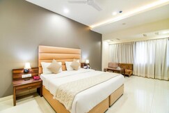 The Avenue hotel and Banquet