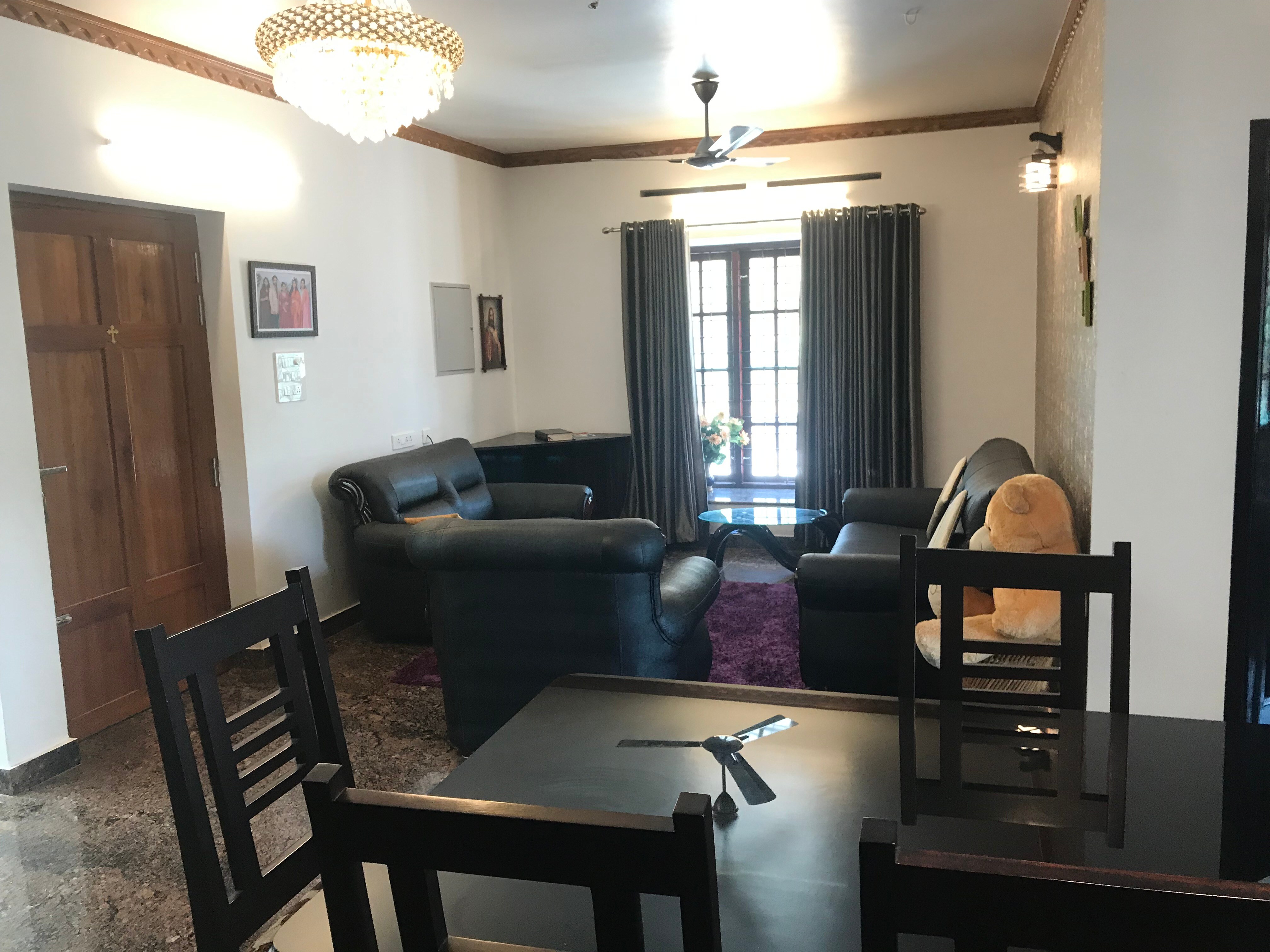 Beersheba Serviced Villa - Tap to explore photos