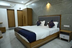 Address of HOTEL HIGHLAND