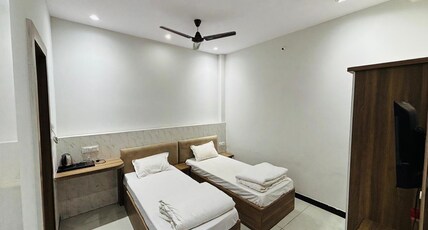 MB FAMILY GUEST HOUSE Room Type - Bedroom 3