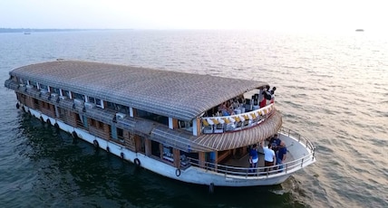 Cosy Houseboats Room Type - 9 Bedroom Private Deluxe Houseboat Ac time 8 PM to 6 AM Cosy Houseboats Room Type - 9 Bedroom Private Deluxe Houseboat Ac time 8 PM to 6 AM