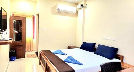 Arackal Inn Room Type - Double AC