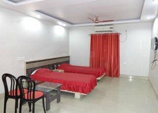 Hotel Aryan international Room Type - Deluxe Room