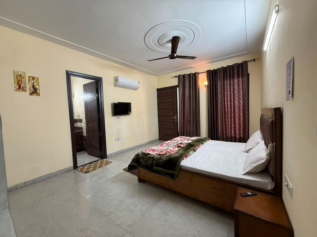 Olive Grove in Mohali 3BHK villa by Homeyhuts - Tap to explore photos