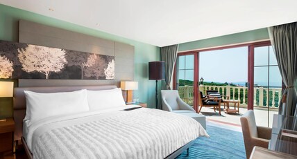 Le Meridien Mahabaleshwar Resort and Spa Room Type - Sanctuary Suite with Balcony, Forest View,1 King Bed Le Meridien Mahabaleshwar Resort and Spa Room Type - Sanctuary Suite with Balcony, Forest View,1 King Bed
