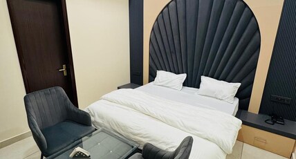 Hotel Rudra Royals Room Type - Deluxe Room