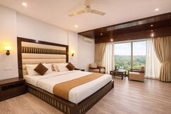 Rooms of Hotel Landmark- Centre of City Chandigarh