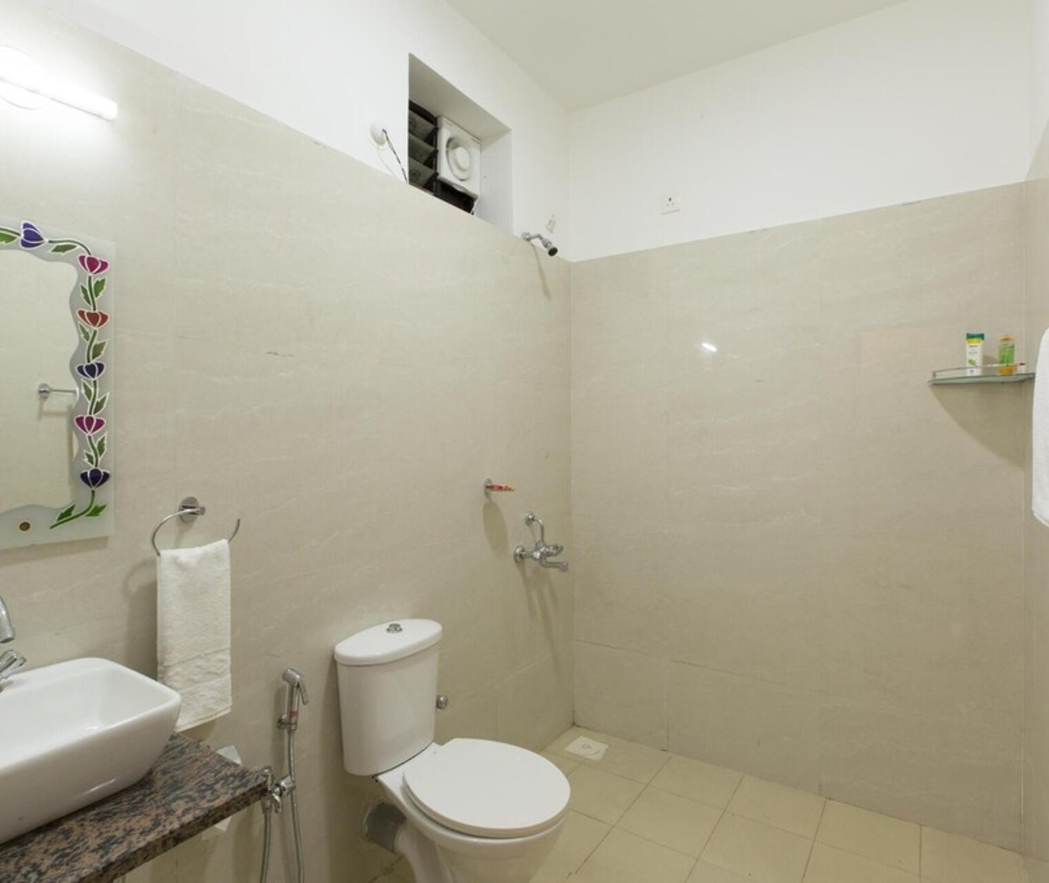 Laxmi Holiday Homes - Tap to explore photos