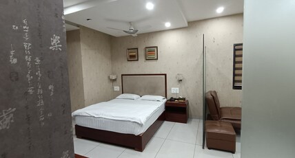 Hotel Green Leaf Residency Room Type - Premium AC Room