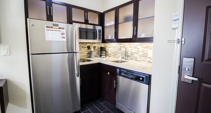 Staybridge Suites Plano - Legacy West Area, an IHG hotel Room Type - 1 Queen Studio Suite