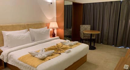 Hotel Reemz Room Type - Super Deluxe