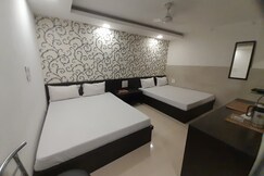 HOTEL SHREE