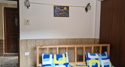 Elite Peak Inn Comfortable Stay Room Type - Ground Floor Back Rooms