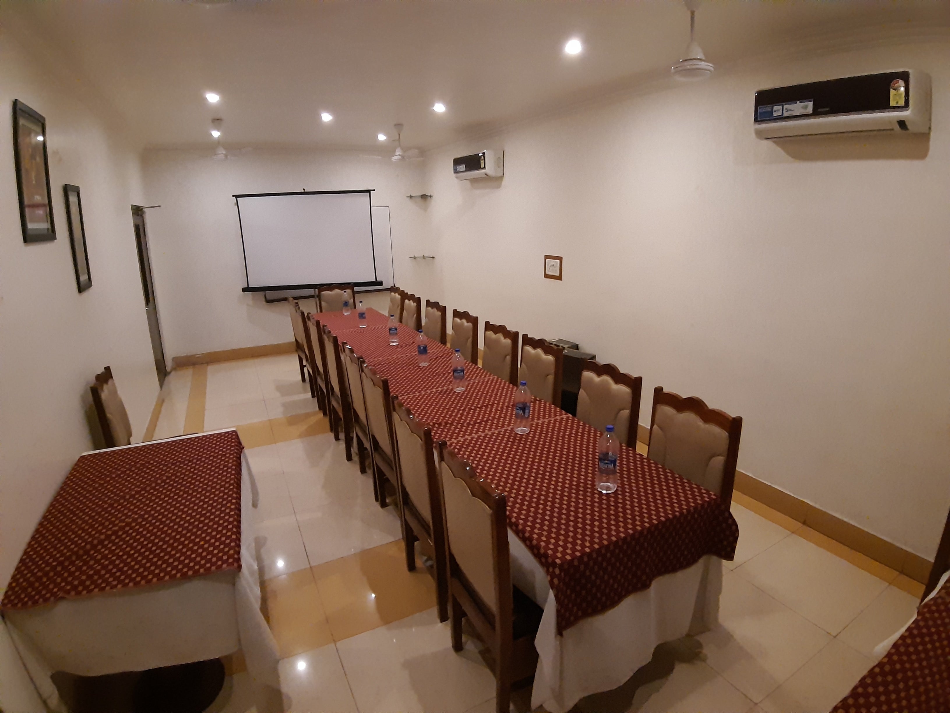 Main gallery