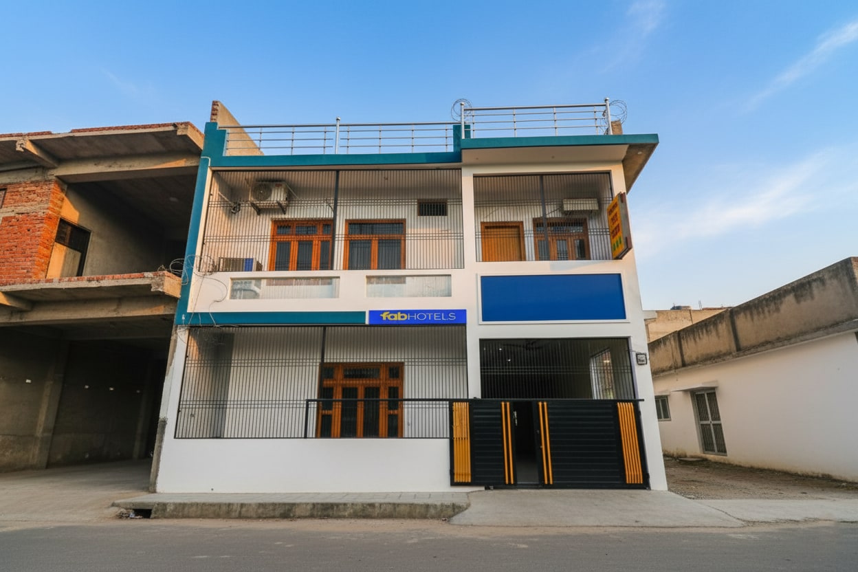 FabHotel Rameshwaram Guest House - Tap to explore photos