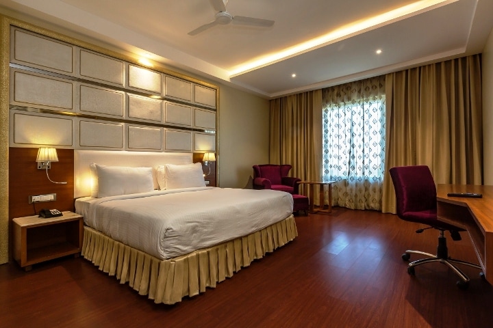 Hotel Kasturi  Orchid - Tap to explore photos