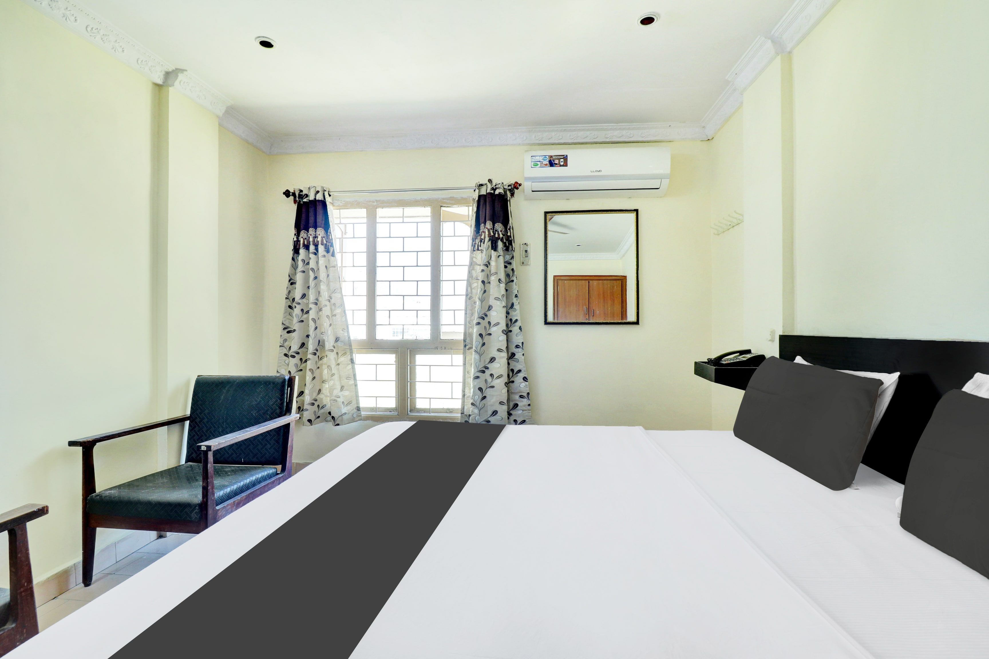 Hotel O Aditya Grand - Tap to explore photos