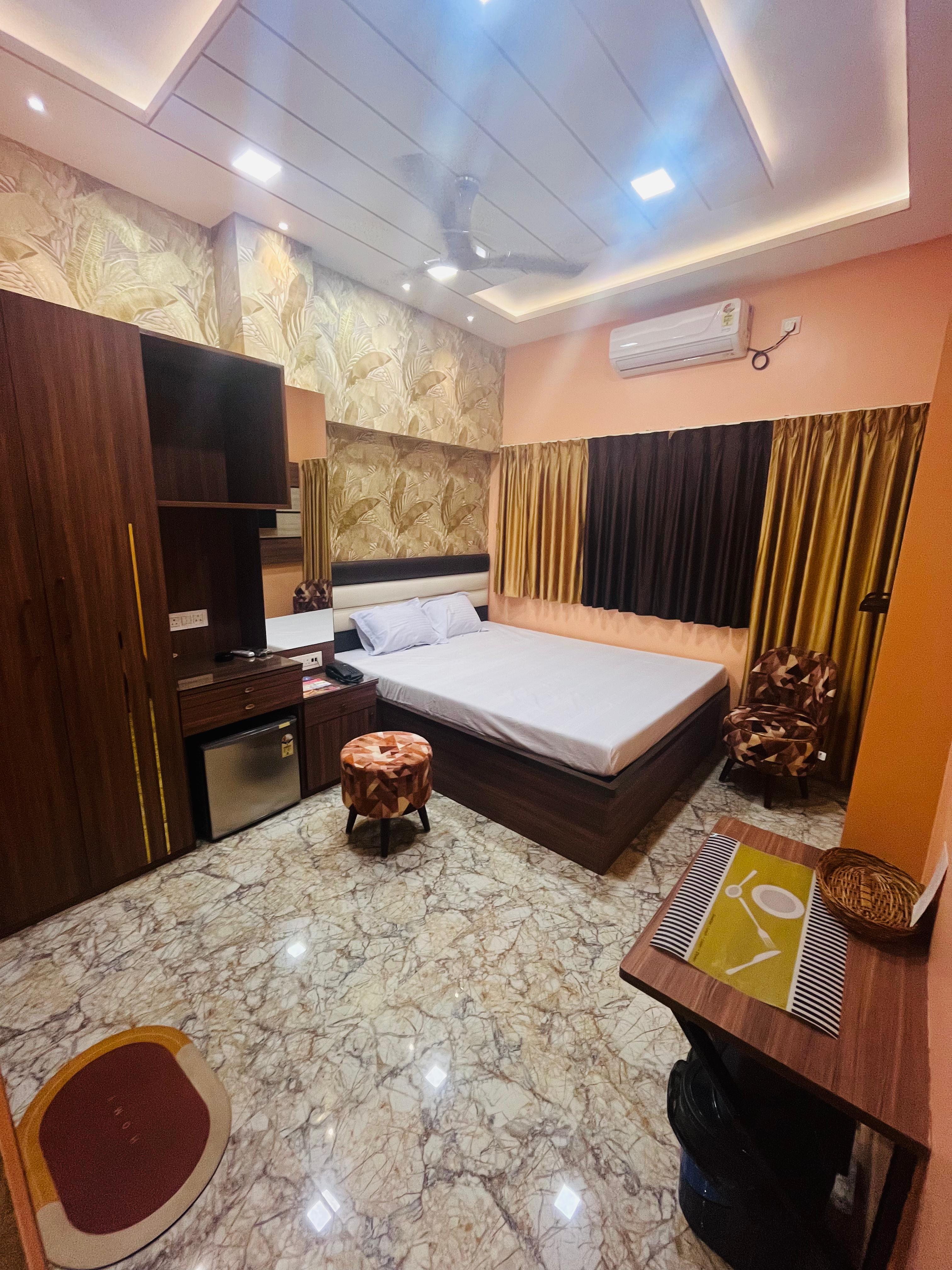 Sampriti Guest Huse - Tap to explore photos