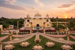 Petals of Udaipur 9BR Pool & Rain Dance Homeyhuts