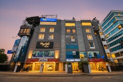 FabHotel Gargi Inn - Nr. Balewadi Stadium