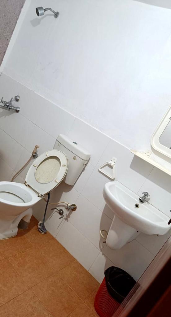 O2 Stay - Tap to explore photos