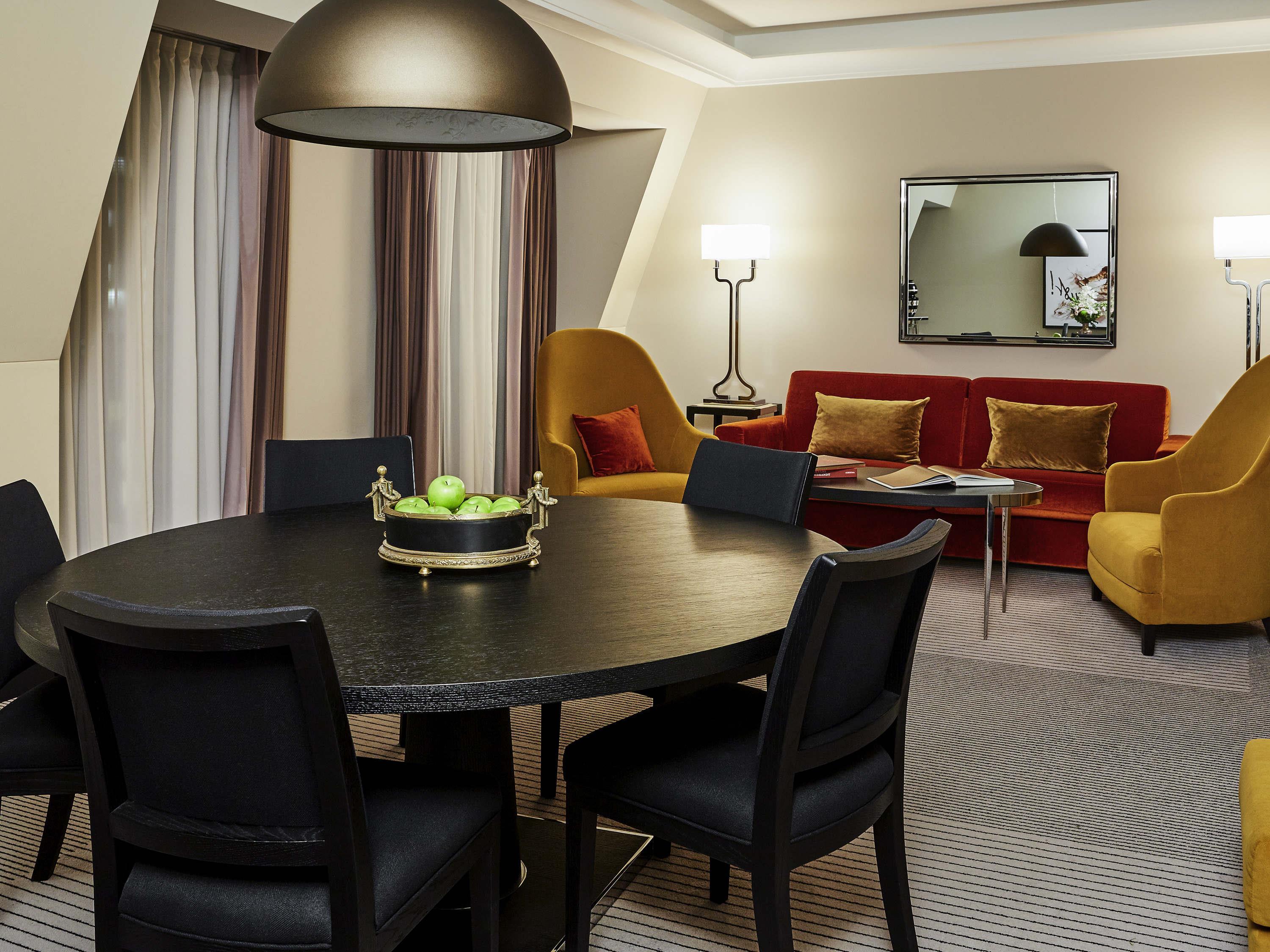 Sofitel Frankfurt Opera - Tap to explore photos