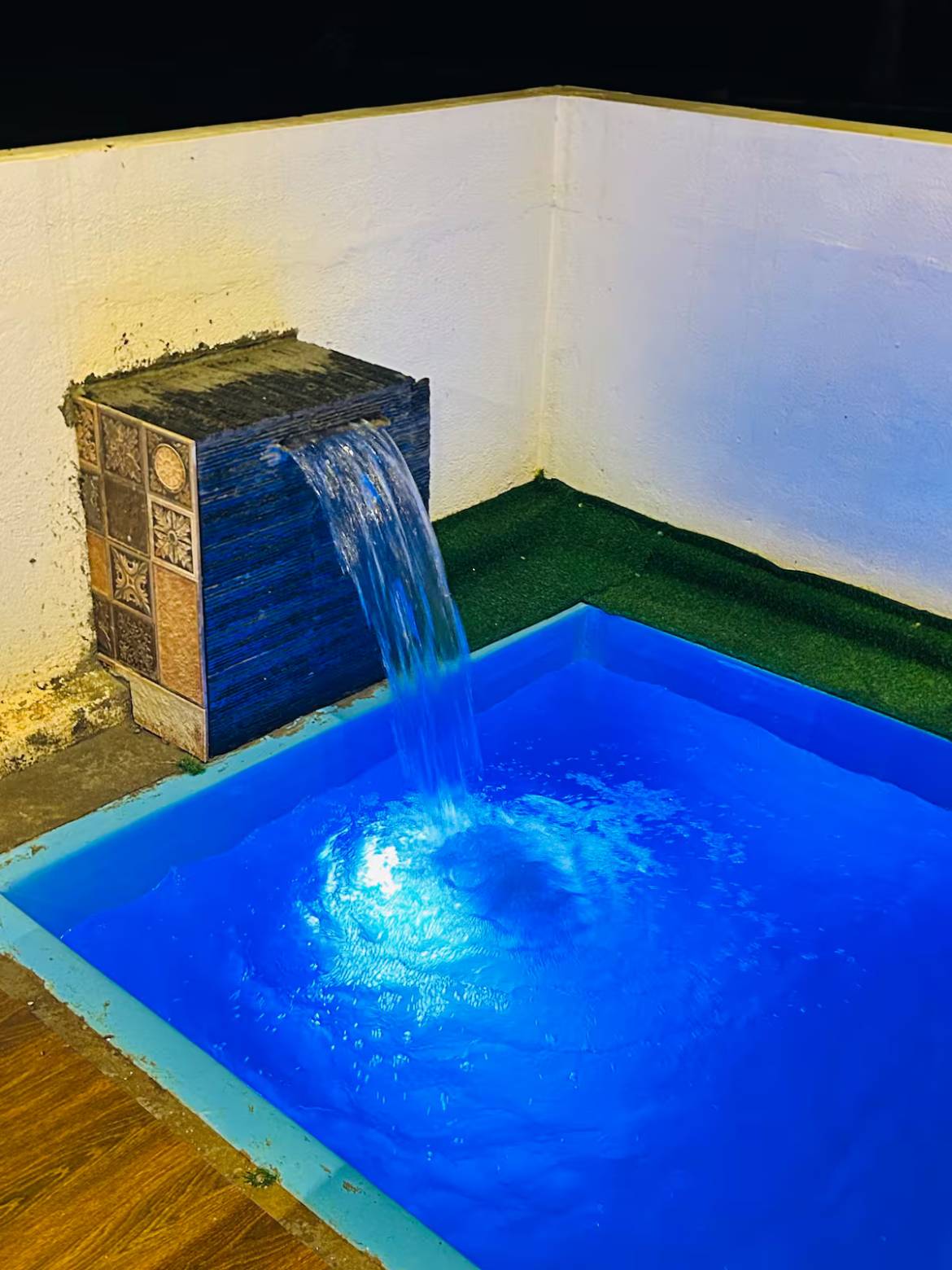 Orchid Nirvana Spacez Pool Villa - Tap to explore photos