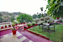 EMINENCE- PALM RESIDENCY