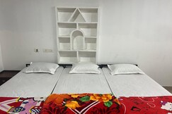 Pookode Service Villa