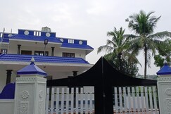 Richards Homestay -4/3 BHK -  AC