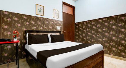 Hotel O TAJ RESIDENCY Room Type - Classic
