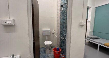 SS BACKPACKERS HOSTEL Room Type - BED IN FEMALE DOM