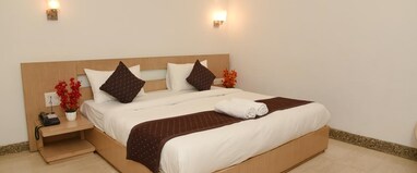 Hotel The Emporio A Boutique Rooms Near Anand Vihar Vaishali
