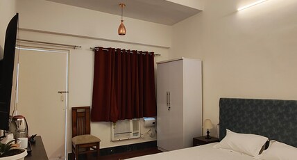 Shivoham Suites Room Type - Room 102