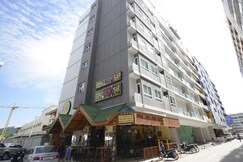 The Patong Center Hotel