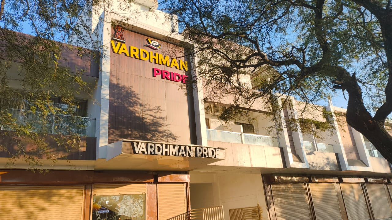 Vardhman Pride - Tap to explore photos