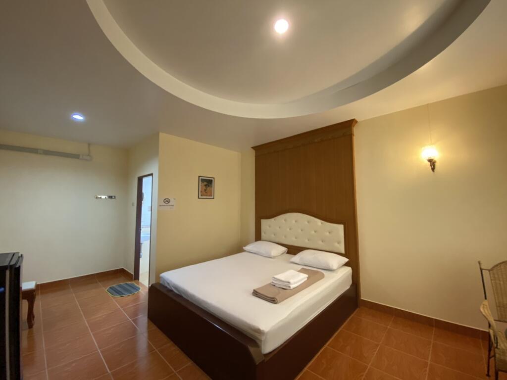 SuanGaw Resort - Tap to explore photos