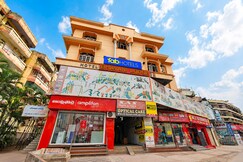 FabHotel Bhavani Inn Luxury Rooms