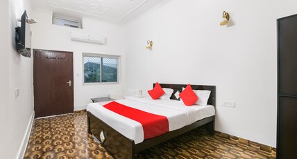 Hotel O Kavyanjali Room Type - Classic