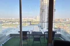 Lapstay LOFT0812 Duplex City View