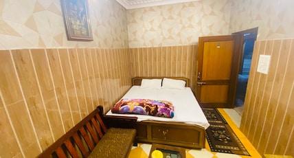 Hotel new lucknow Room Type - Double deluxe Non AC room