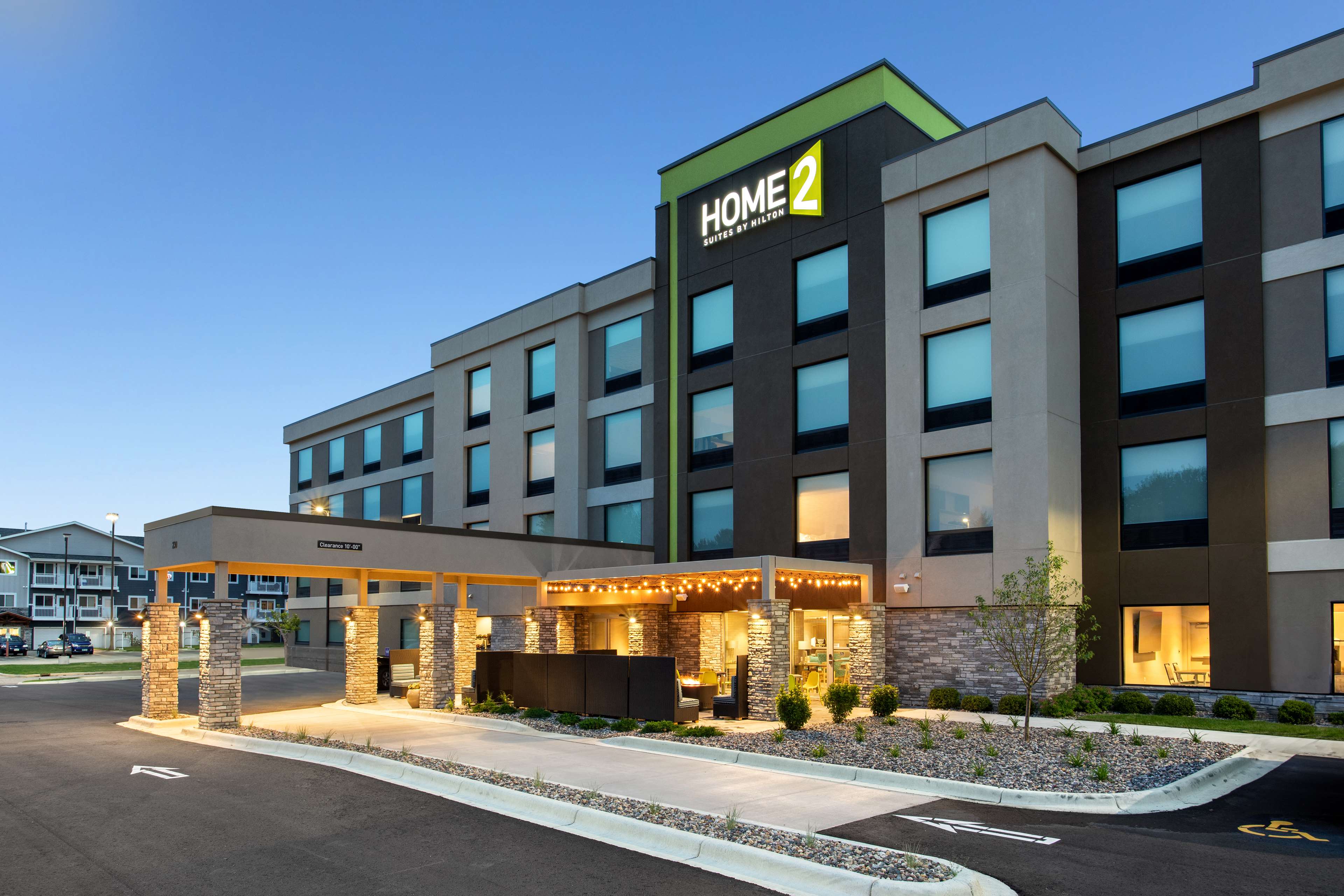 Home2 Suites by Hilton Owatonna - Tap to explore photos
