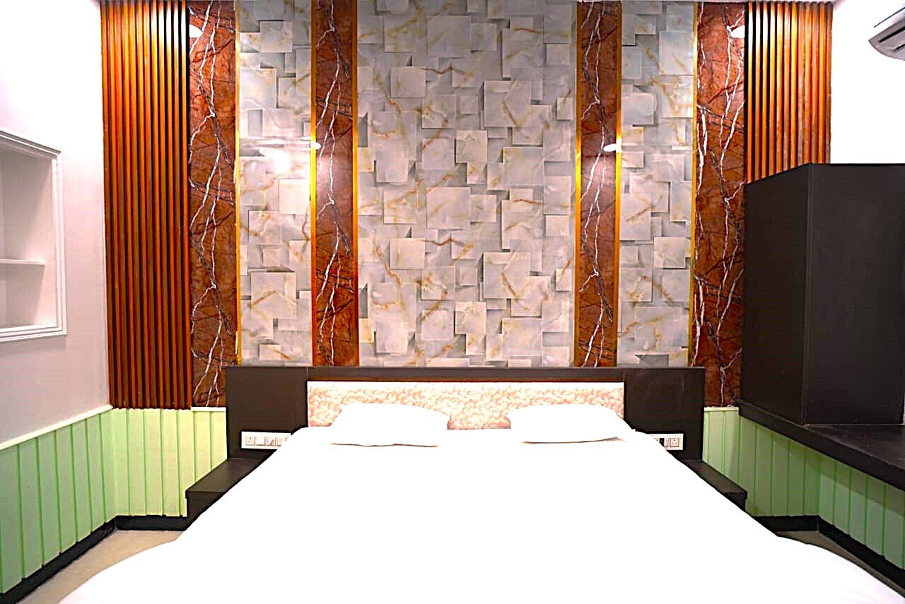 HOTEL BENIWAL PALACE - Tap to explore photos